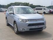 2013 MITSUBISHI OUTLANDER PHEV