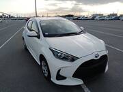 2022 TOYOTA YARIS