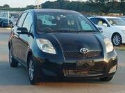 2010 TOYOTA VITZ