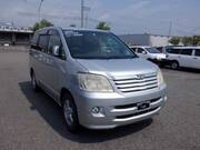 2004 TOYOTA NOAH X V SELECTION
