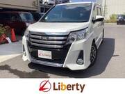 2017 TOYOTA NOAH