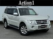 2012 MITSUBISHI PAJERO