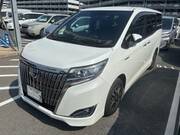 2018 TOYOTA ESQUIRE