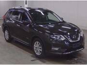 2020 NISSAN X-TRAIL