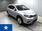 2015 NISSAN X-TRAIL