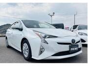 2017 TOYOTA PRIUS S