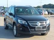 2011 VOLKSWAGEN TIGUAN