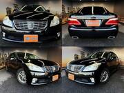 2010 TOYOTA CROWN ROYAL SALOON
