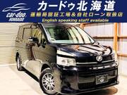 2011 TOYOTA VOXY