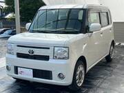 2017 TOYOTA PIXIS SPACE