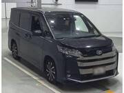 2022 TOYOTA NOAH
