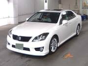 2011 TOYOTA CROWN
