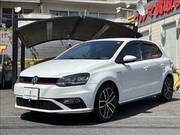 2016 VOLKSWAGEN POLO