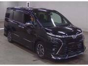 2020 TOYOTA VOXY