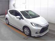 2022 TOYOTA AQUA