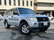 2008 MITSUBISHI PAJERO