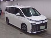 2023 TOYOTA VOXY