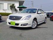 2010 NISSAN TEANA