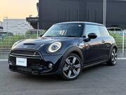 2020 BMW MINI