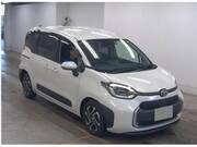 2023 TOYOTA SIENTA
