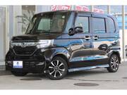 2017 HONDA N-BOX CUSTOM