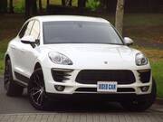 2015 PORSCHE MACAN