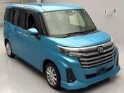 2022 TOYOTA ROOMY