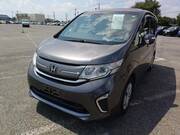 2016 HONDA STEPWAGON