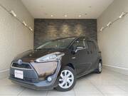 2017 TOYOTA SIENTA