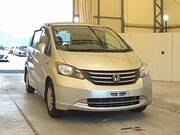 2010 HONDA FREED G
