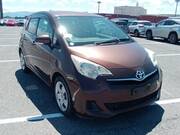 2010 TOYOTA RACTIS G