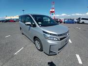 2018 TOYOTA VOXY X