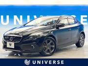 2013 VOLVO V40