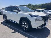 2024 NISSAN X-TRAIL