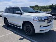 2016 TOYOTA LAND CRUISER