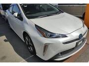 2020 TOYOTA PRIUS
