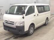 2015 TOYOTA HIACE VAN