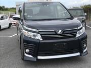 2016 TOYOTA VOXY