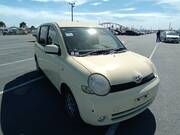 2004 TOYOTA SIENTA X