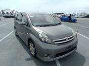 2010 TOYOTA ISIS PLATANA