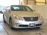2010 TOYOTA CROWN