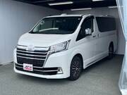 2022 TOYOTA GRANACE G