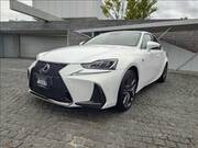 2019 LEXUS IS