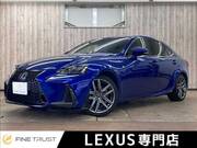 2017 LEXUS IS