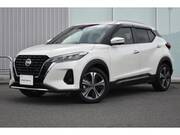 2021 NISSAN KICKS