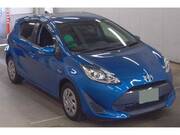 2017 TOYOTA AQUA