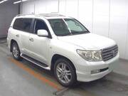2011 TOYOTA LAND CRUISER