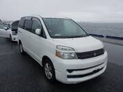 2004 TOYOTA VOXY X