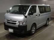 2022 TOYOTA HIACE VAN DX