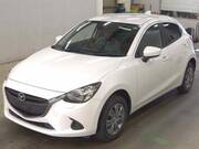 2018 MAZDA DEMIO 13S